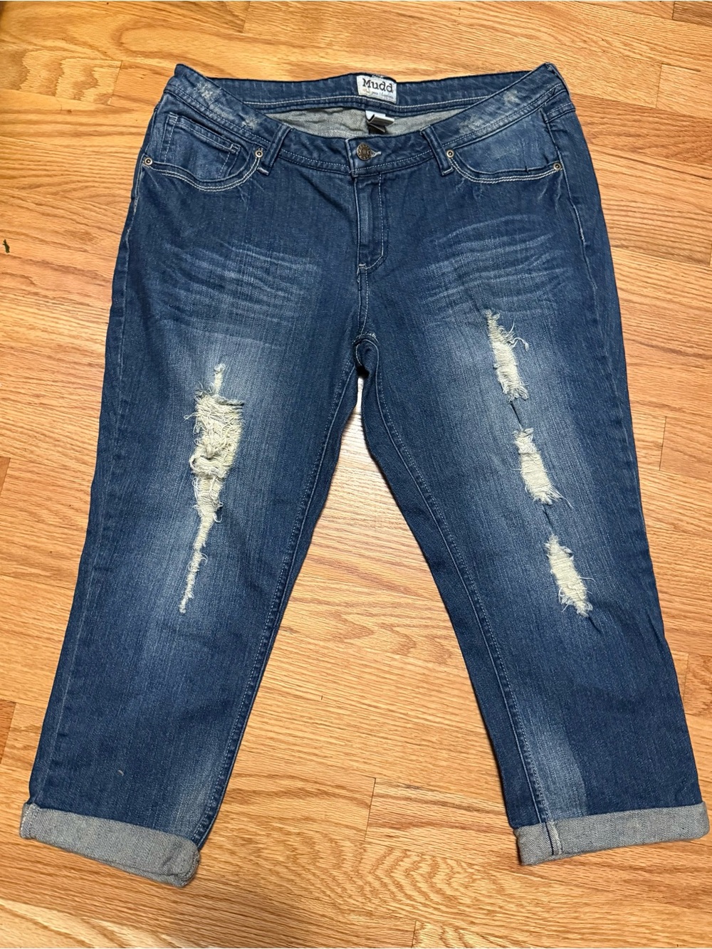 Mudd 17 capris